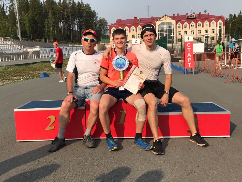 Первенство России по лыжному двоеборью выиграл магаданец