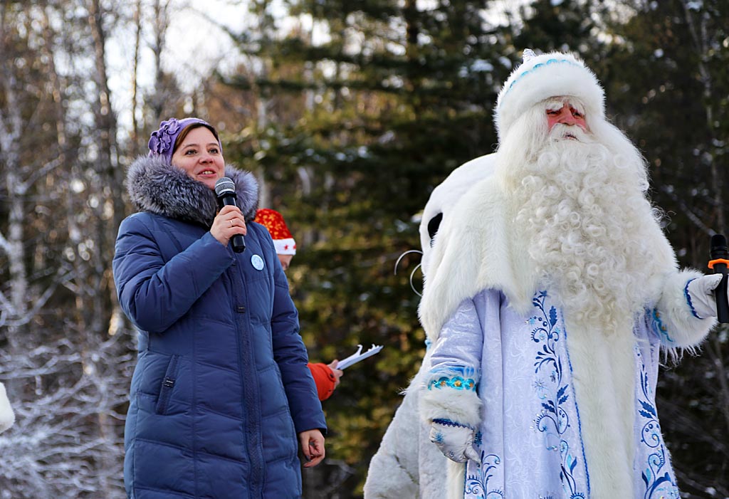 Конкурс новогодних открыток Байкальского Деда Мороза объявили в Иркутской области  