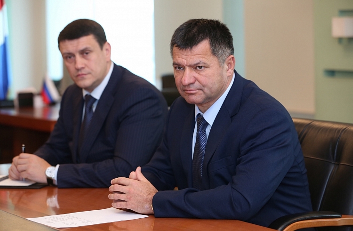  Глава Приморья выразил соболезнования погибшим в авиакатастрофе в Хабаровском крае