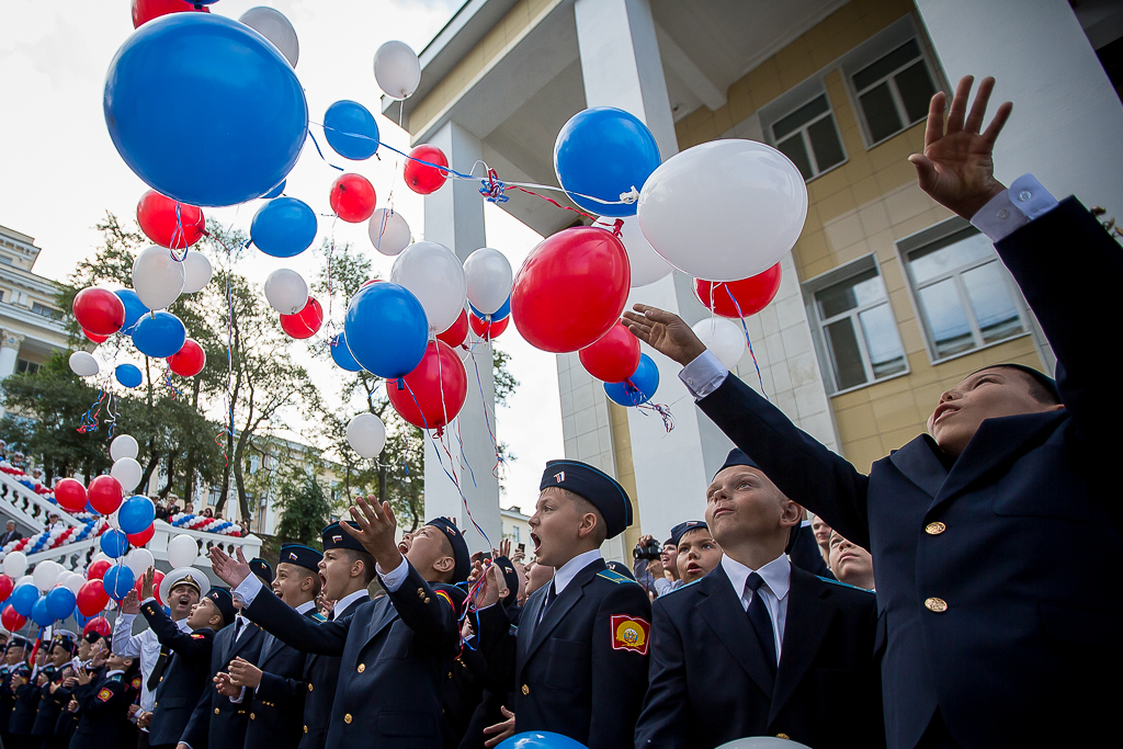 Президентские кадеты во Владивостоке: элитное образование и строгая дисциплина  
