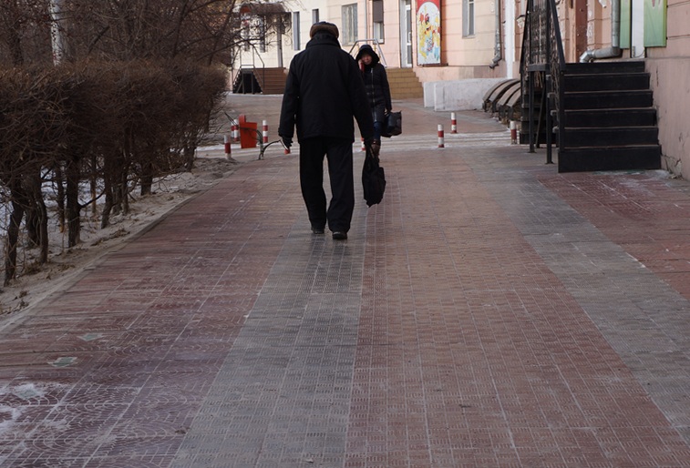 Скользкую плитку в Улан-Удэ нужно менять на более безопасную - Константин Мошковский