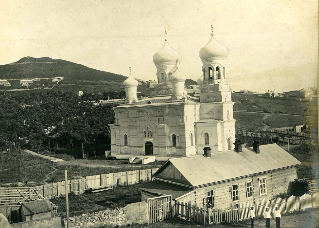 Покровская кладбищенская церковь, 1900-1904 года, Фото с места события из других источников