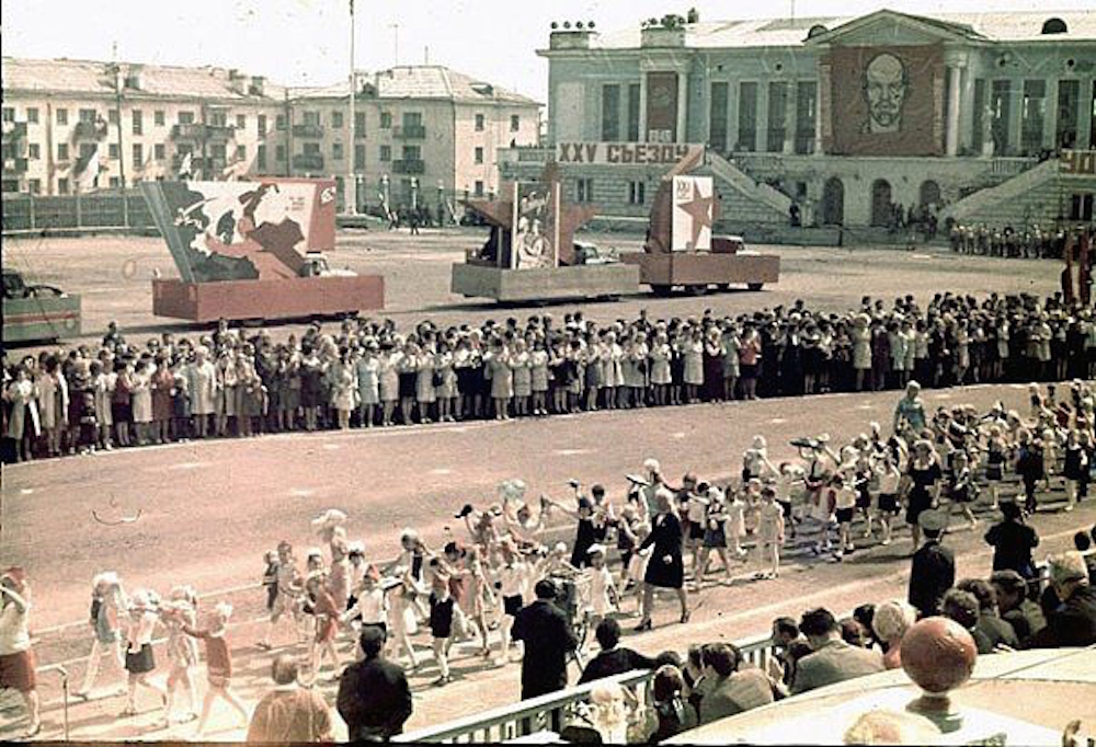 Городской стадион в Магадане был открыт 66 лет назад