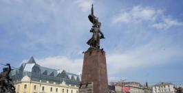 Памятник Борцам за власть Советов во Владивостоке Юрий Евдан