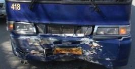 Междугородный автобус столкнулся с авто во Владивостоке ОТВ