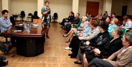 Специалисты администрации Владивостока обсудили ремонт фасадов на улице Спортивной www.vlc.ru