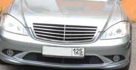 Mercedes с саммита АТЭС нашелся в одном из дворов Владивостока РИА PrimaMedia