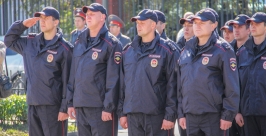 Церемония возложения  прошла у Мемориала Памяти Войнов ОВД Антон Балашов