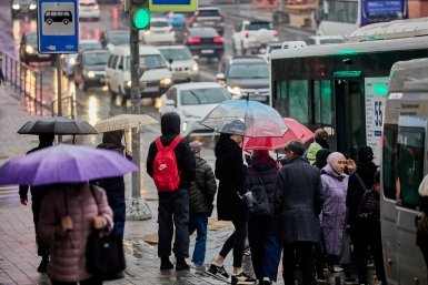 Дождь обрушился на Владивосток Дмитрий Осипчук, ИА PrimaMedia