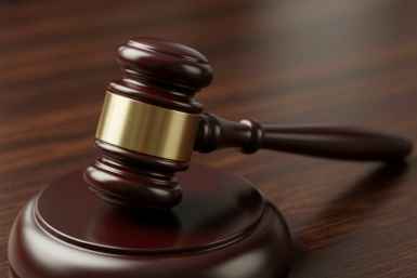 суд сгенерировано нейросетью