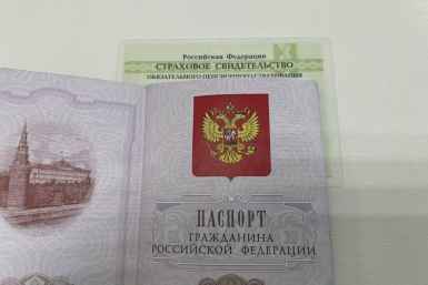 Юрист рассказала, какие документы придется заменить при смене фамилии