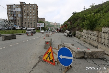 Пока ведутся работы, движение осуществляется по одной полосе пресс-служба администрации Владивостока