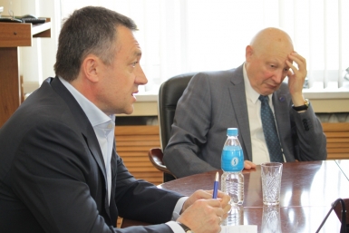 Виктор Пинский считает, что  запятая в законе не должна уничтожать целый трудовой коллектив предоставлено ФППК