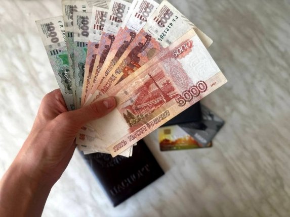 Где вы заработаете больше всего: в каком деле Вселенная сулит щедрый подарок — расчёт по Дате рождения