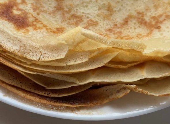 Одно изменение на кухне — и блины с мясом готовятся в разы быстрее