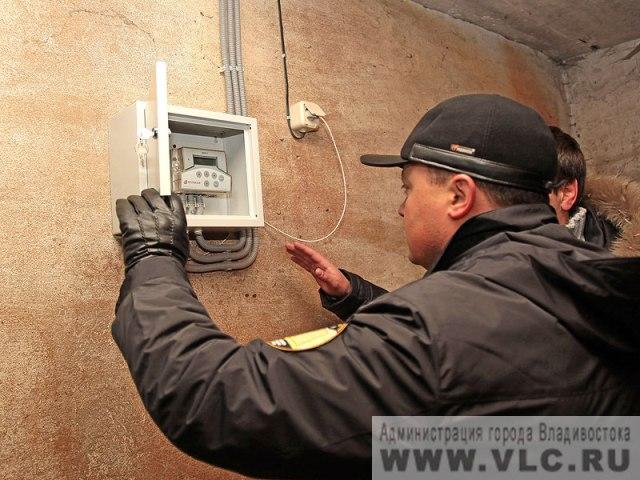 Глава Владивостока проверил качество капремонта в многоквартирных домах