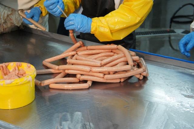 Новый продукт - сосиски Егерские