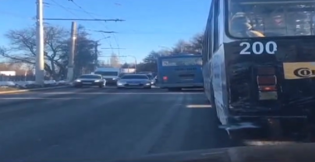 Водителя автобуса №480 в Иркутске оштрафовали за нарушение ПДД опубликованное в соцсетях