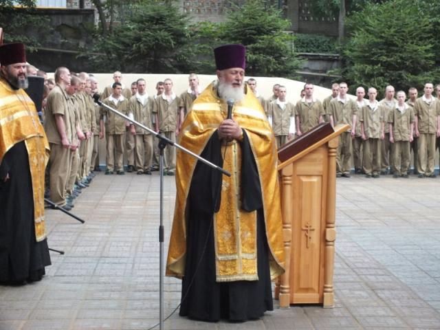 Протоиерей Виктор