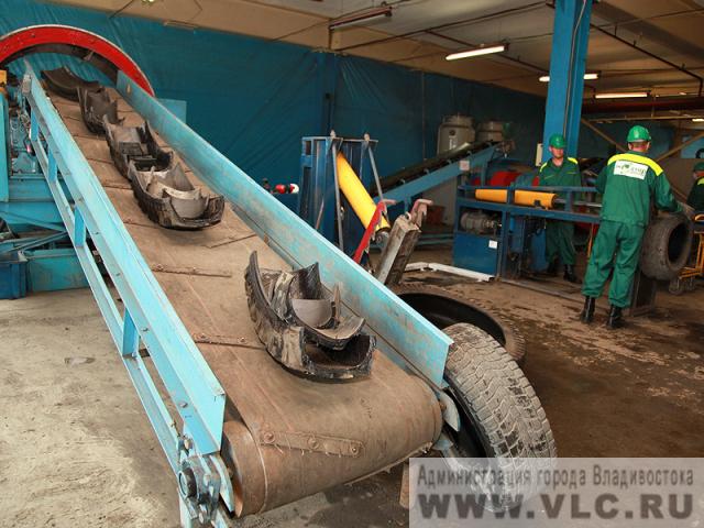 Массовая утилизация старых шин впервые началась во Владивостоке