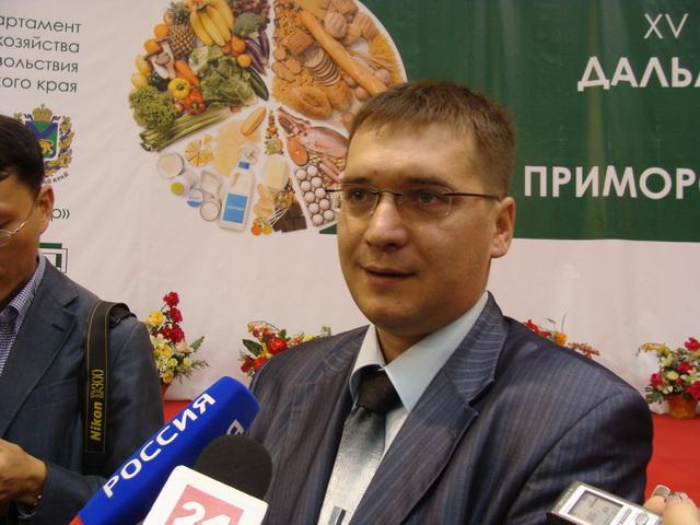 Денис Усков