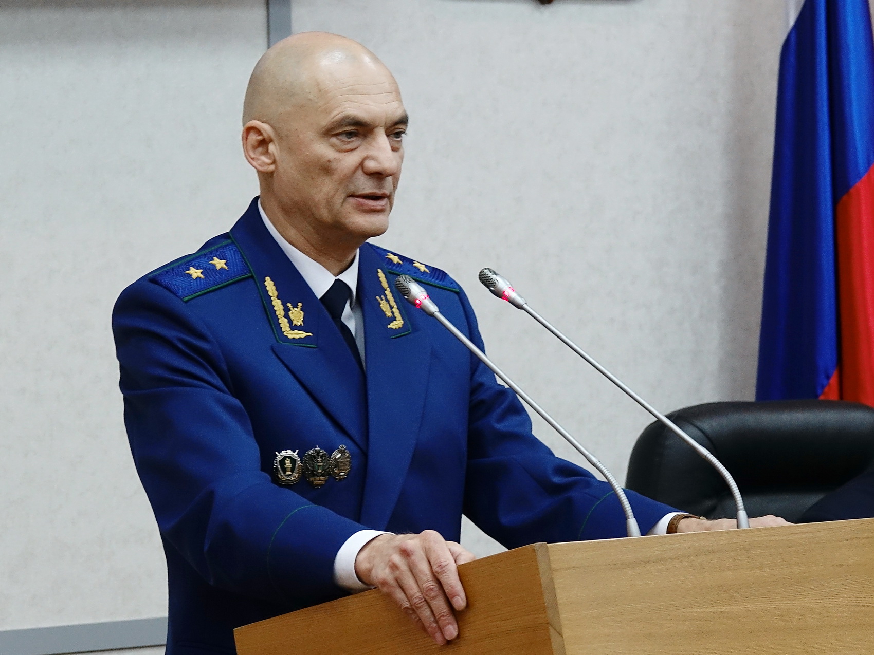 Парламенту Приморья представили нового прокурора края
