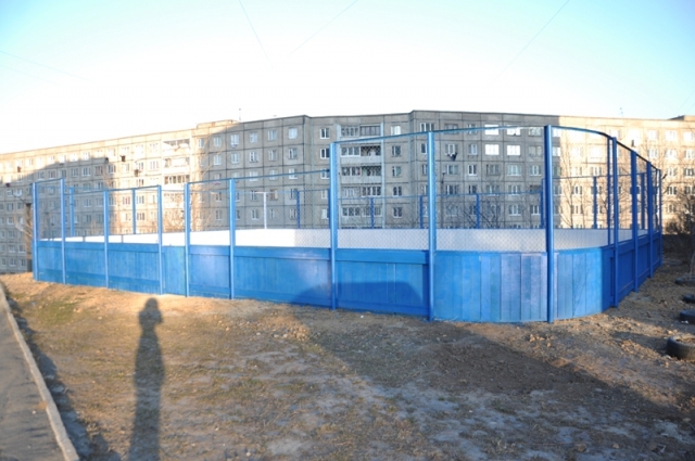 Cпортивная площадка на Сельской во Владивостоке полностью обновилась