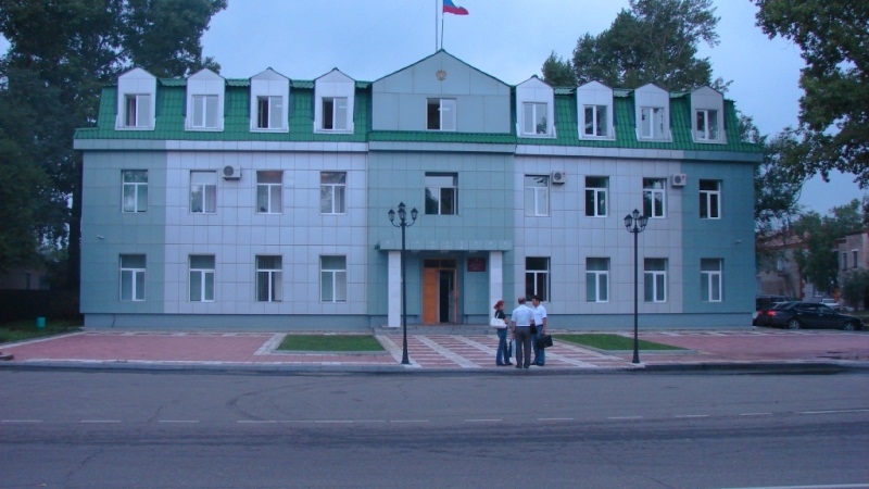 Село ленинское. Ленинское Еврейская автономная область. Село Ленинское Еврейская автономная. Администрация Ленинского района ЕАО. Еврейская автономная область Ленинский район с Ленинское.