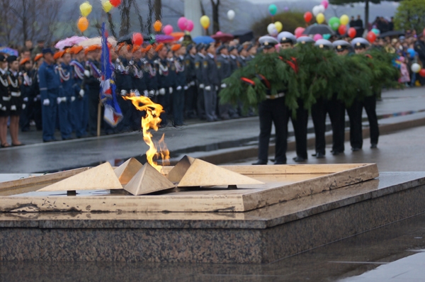 Вечный огонь.