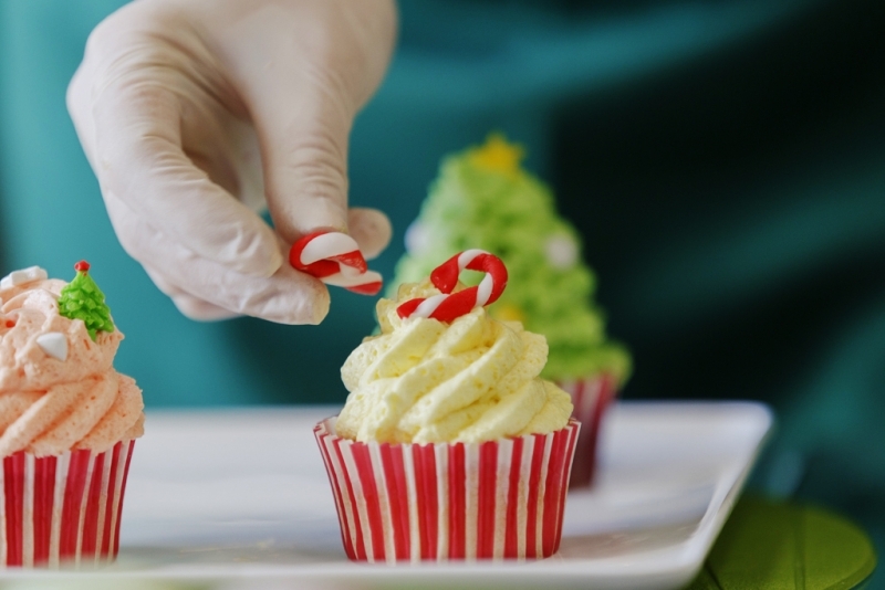 Пирожное Александр Хитров, ИА PrimaMedia