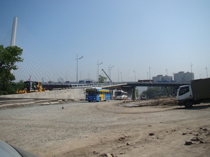 Развязка в районе въезда на мост через Золотой Рог