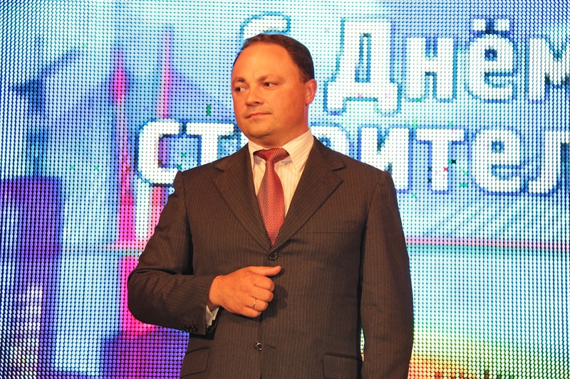 Игорь Пушкарев поздравляет строителей с профессиональным праздником