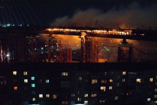 Пожар на мосту