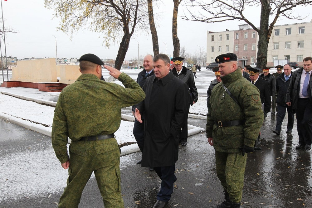 Осмотр военного городка