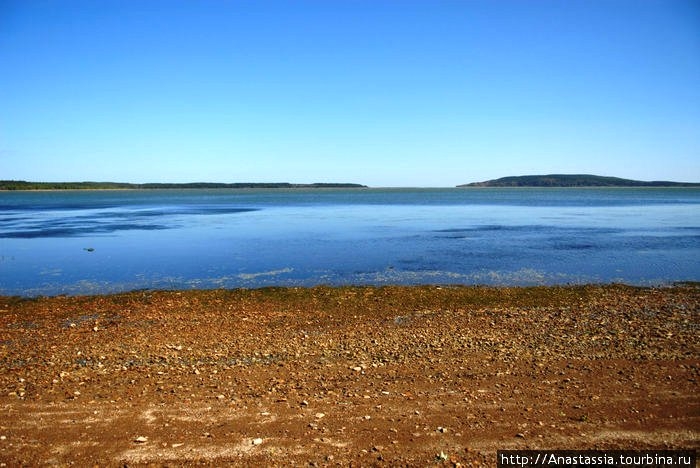 Озеро изменчивое на сахалине