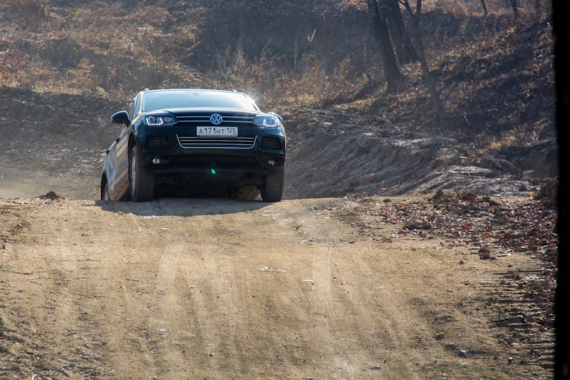 Тест-драйв прошел на участке кроссовой трассы