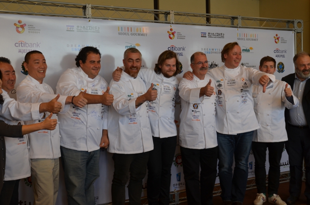 Press vol foto