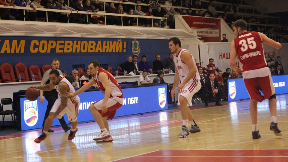 Гости одержали победу