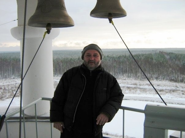 Роман Неумоев на звоннице православного храма