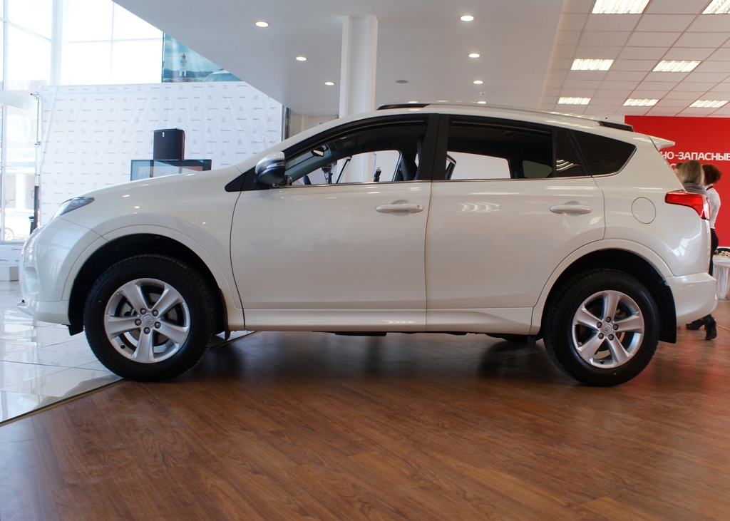 Высокий клиренс и 2,5-литровый двигатель выручат на бездорожье 