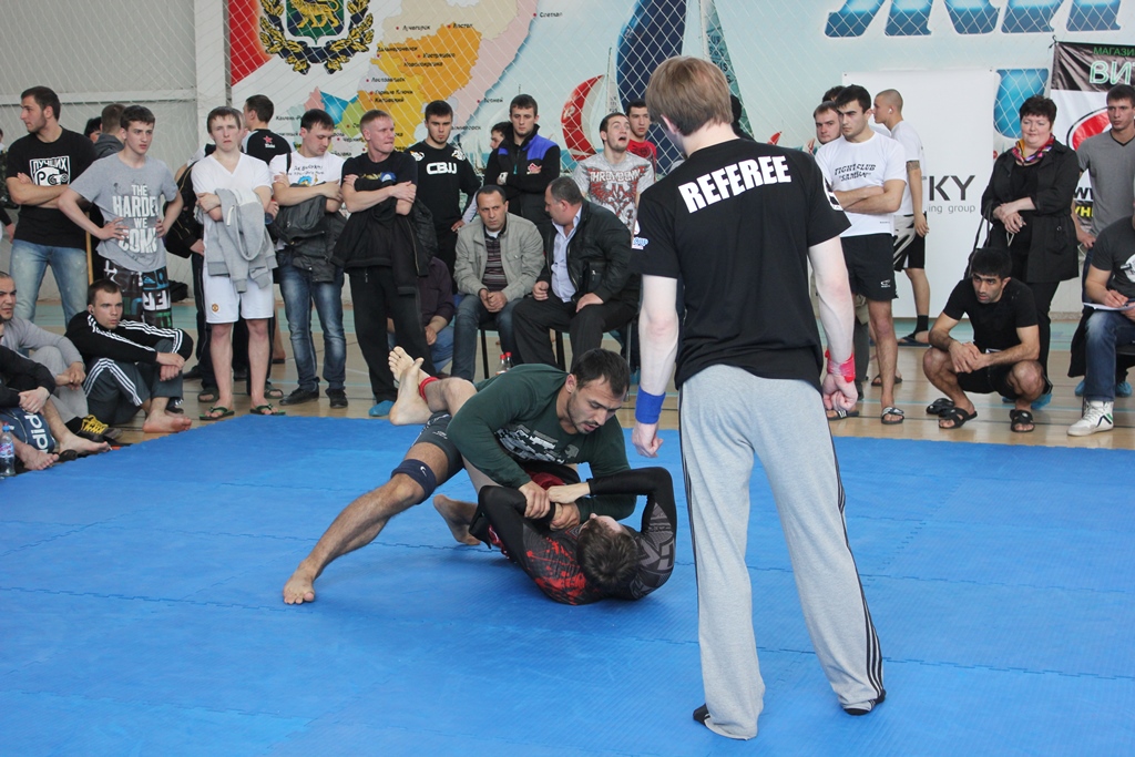 Соревнования прошли в воскресенье, 21 апреля