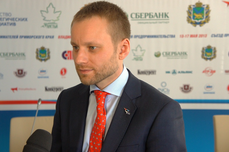 Александр Пироженко, Фото с места события собственное