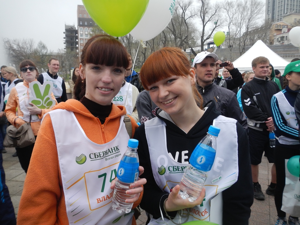 Участники забега, Фото с места события собственное