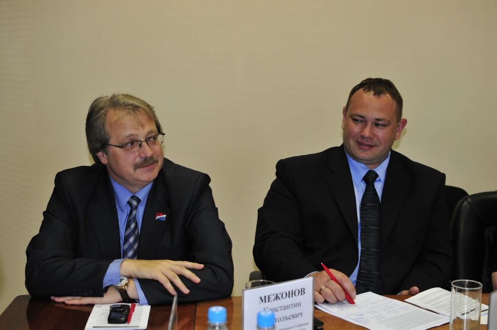 Депутаты от "Справедливой России" предложили комплекс мер по пропаганде донорства , Фото с места события собственное