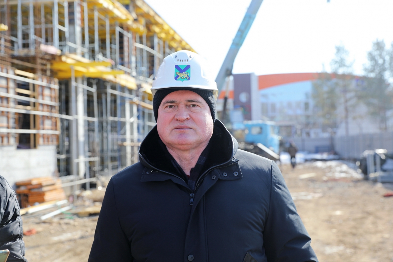 Министр строительства Приморского края Виталий Блоцкий