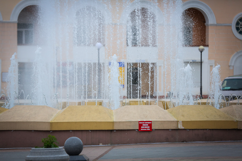 Стоять рядом можно,..., Фото с места события собственное