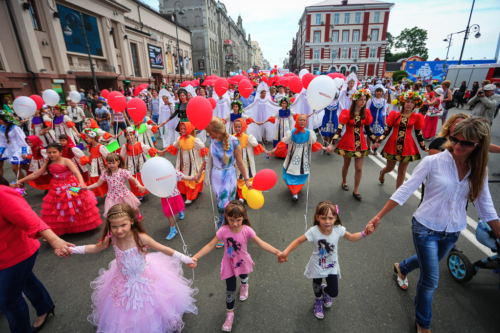 Колонна близнецов, Фото с места события собственное