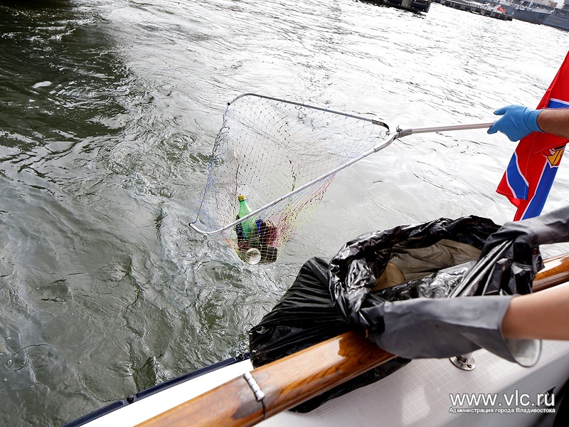 Мусор, Фото с места события из других источников