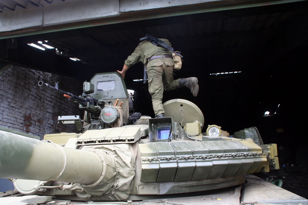 В/ч 44980. Боевая тревога, Фото с места события из других источников
