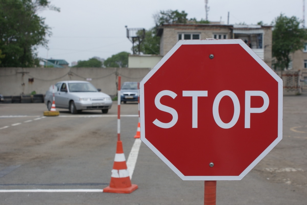 Некоторые считают, что "проще" купить, Фото с места события собственное